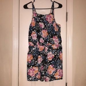 Flowery romper